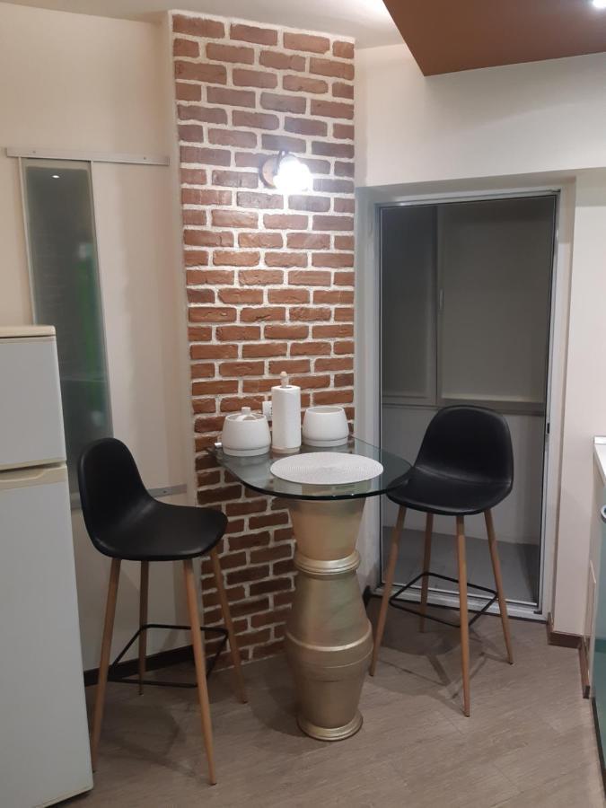 Apartament In Centrul Iasului Яш Екстериор снимка